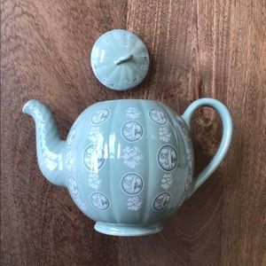 Asian Teapot